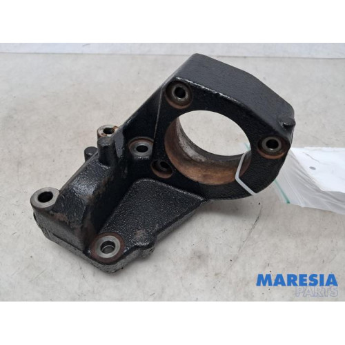 Alfa Romeo - Giulietta - Support bearing, rear right