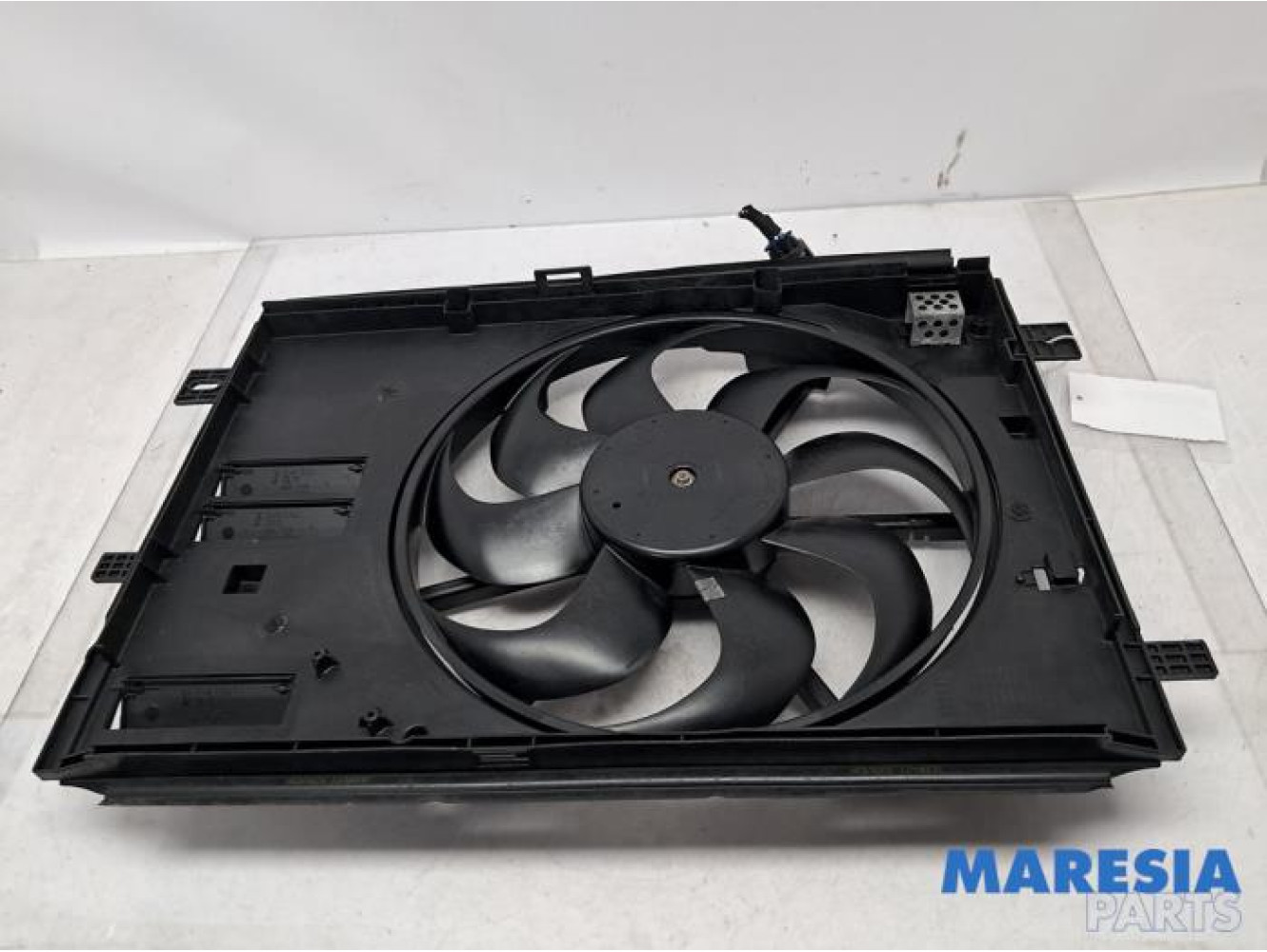 Peugeot - 308 - Fan motor