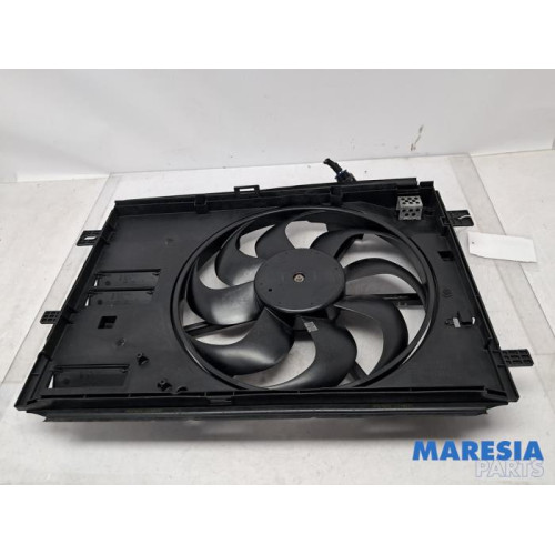 Peugeot - 308 - Fan motor
