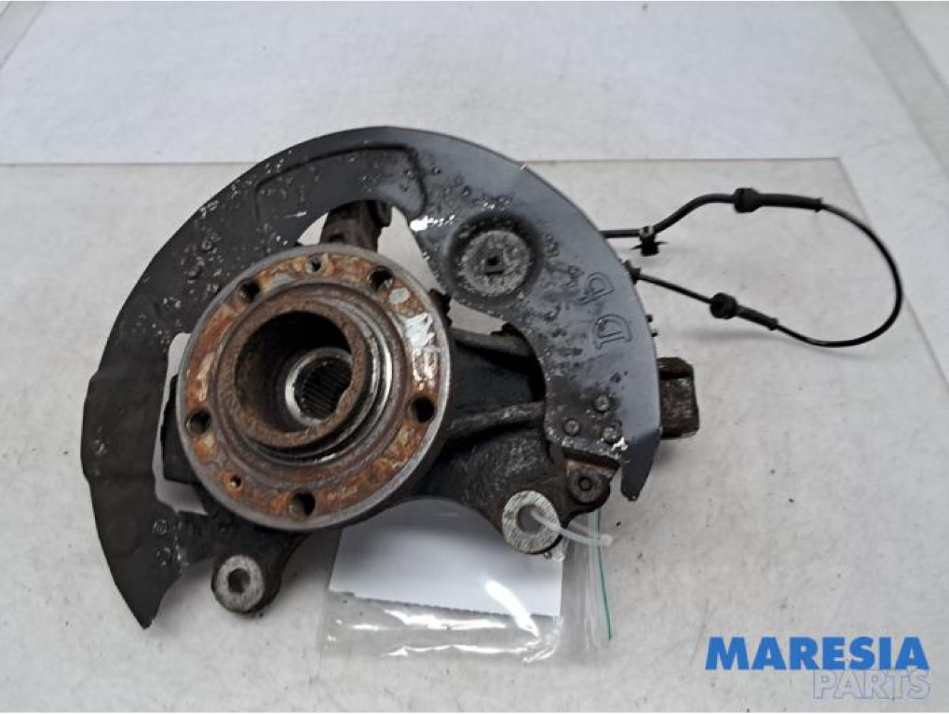Peugeot - 308 - Knuckle, front right