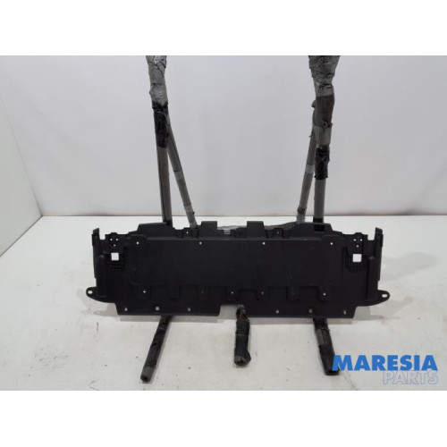 Opel - Astra - Bumper bottom