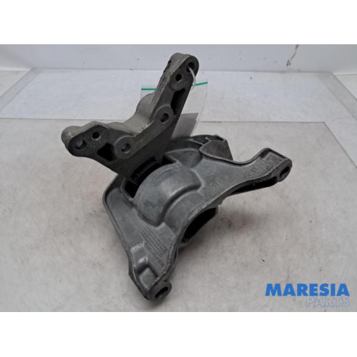 Peugeot - 308 - Engine mount