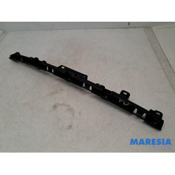 Opel - Astra - Rear bumper bracket central