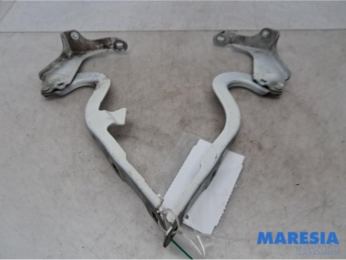 Peugeot - 308 - Motorhaube Scharnier