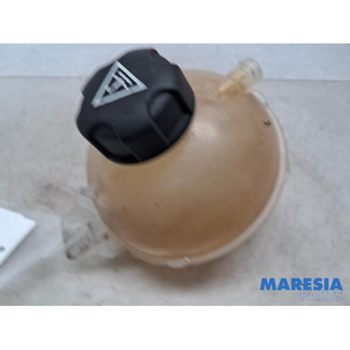 Peugeot - 308 - Expansion vessel