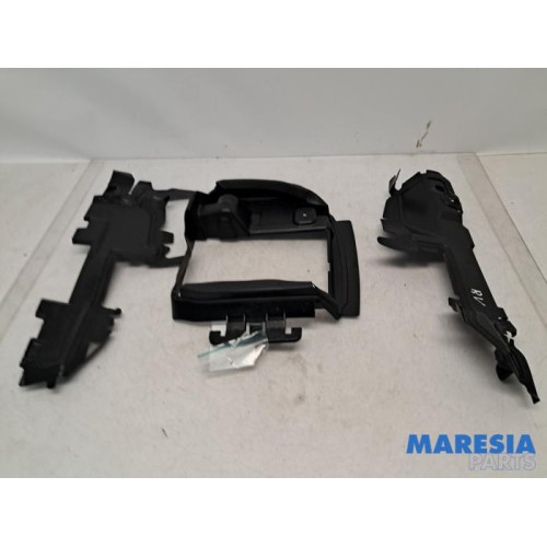 Peugeot - 308 - Support (miscellaneous)