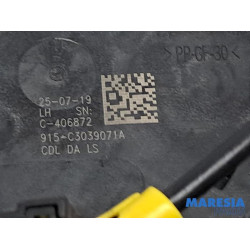Opel - Astra - Door lock mechanism 4-door, front left