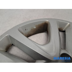 Opel - Astra - Radkappe