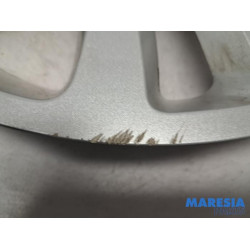 Opel - Astra - Radkappe