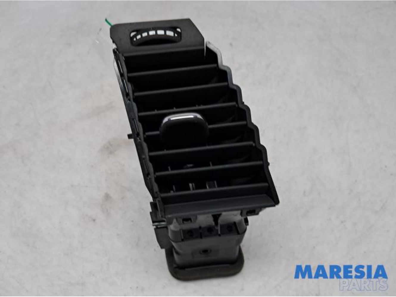 Opel - Astra - Dashboard vent