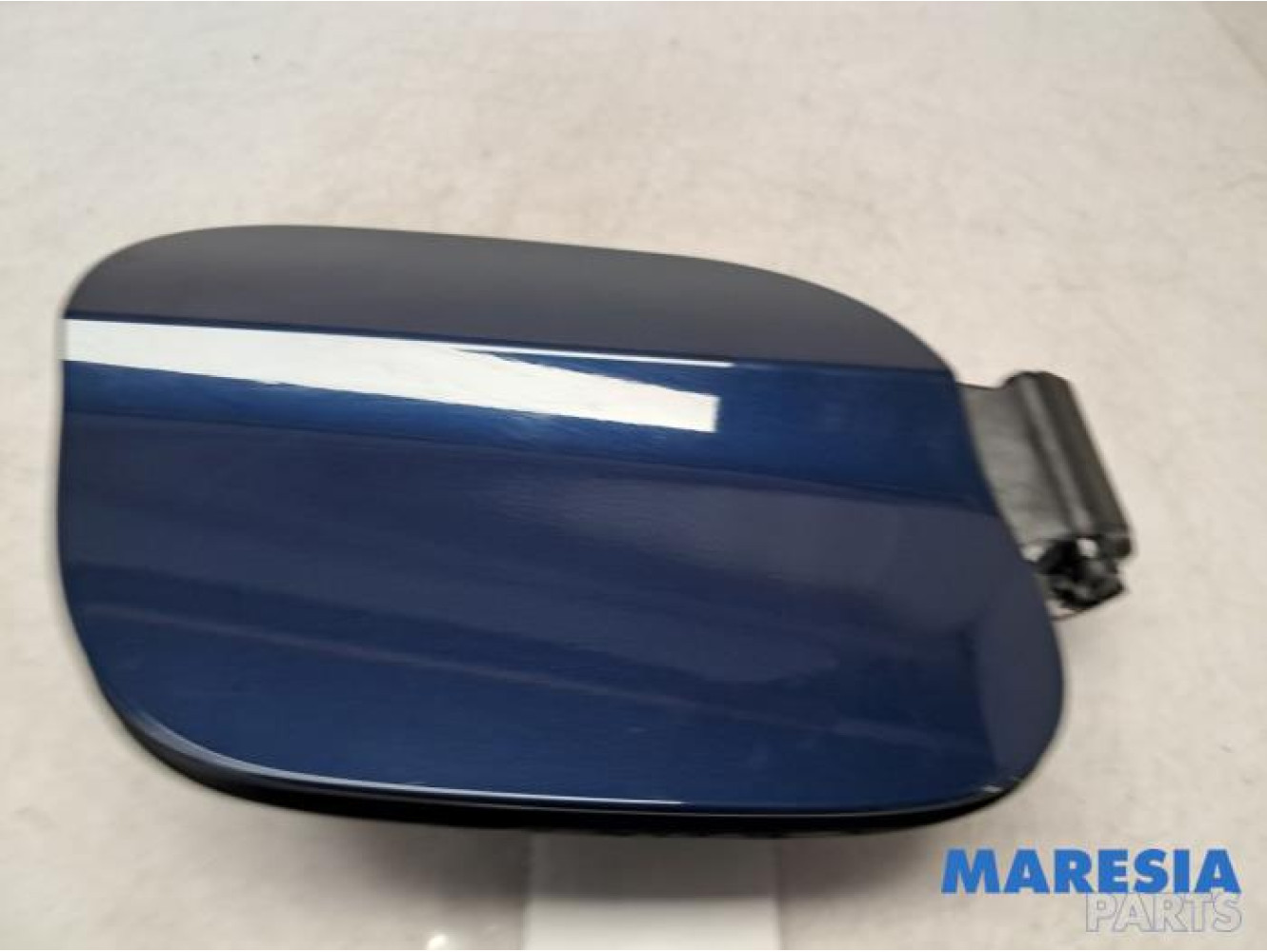 Opel - Astra - Tank cap cover