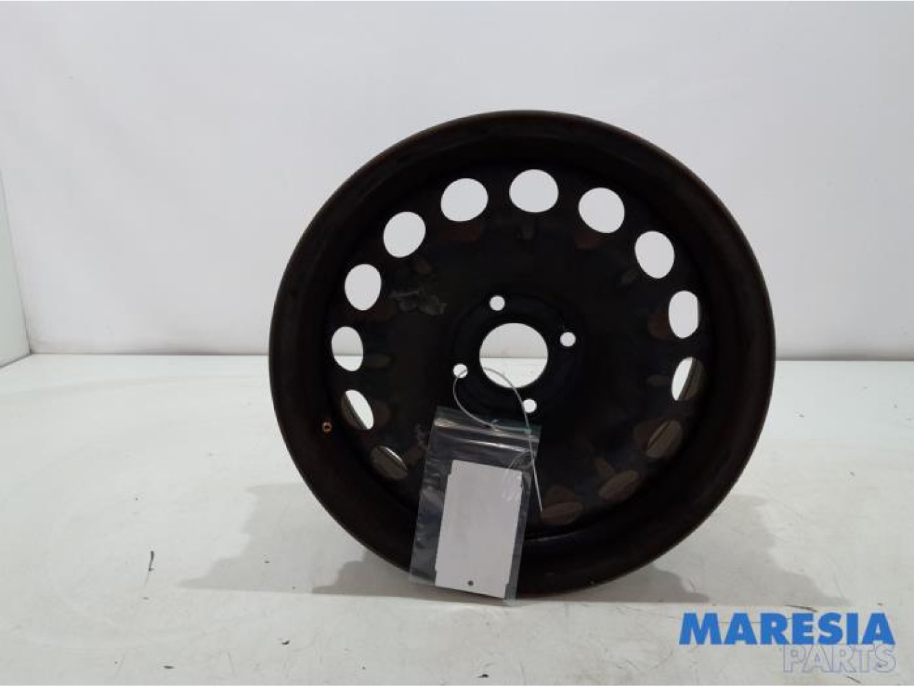Peugeot - 2008 - Wheel