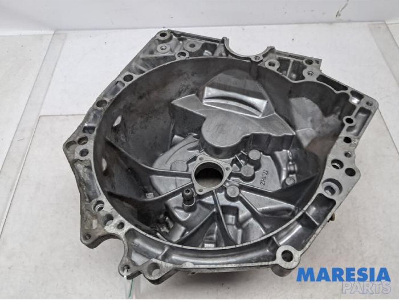 Peugeot - Expert - Gearbox casing