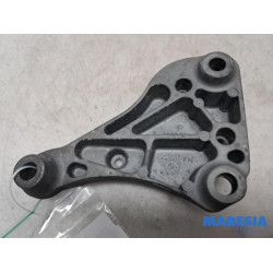 Citroen - C3 - Engine mount