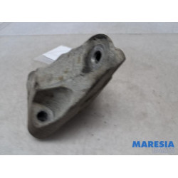 Renault - Megane - Versnellingsbak Steun