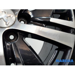 Peugeot - 5008 - Sportvelgenset + banden