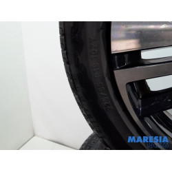 Peugeot - 5008 - Sportvelgenset + banden