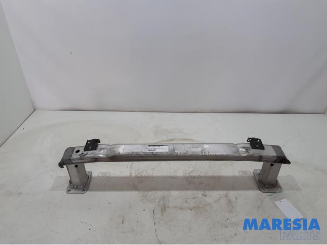 Peugeot - Partner - Front bumper frame