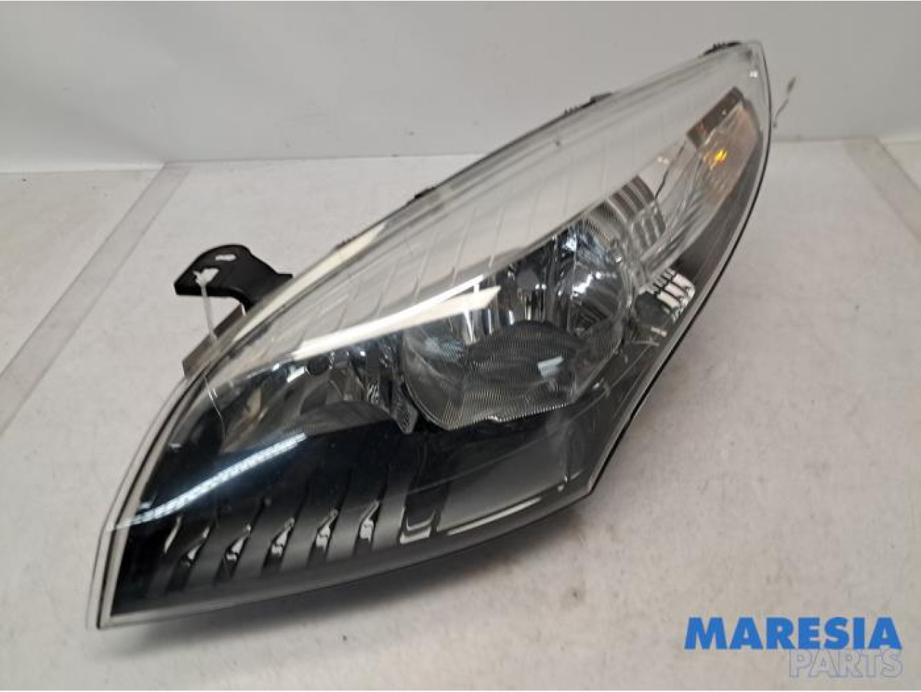Renault - Megane - Scheinwerfer links