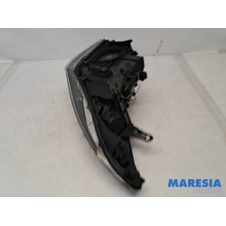 Renault - Megane - Phare droit