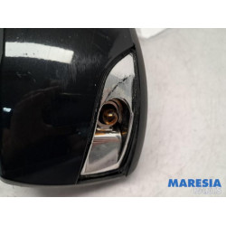 Renault - Megane - Wing mirror, right