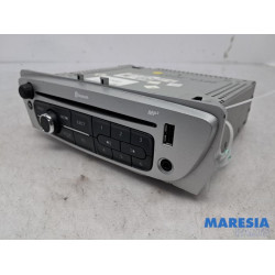 Renault - Megane - Radio CD player