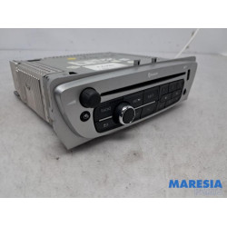 Renault - Megane - Radio CD player