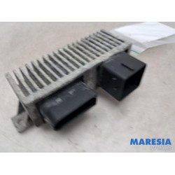 Renault - Megane - Glow plug relay