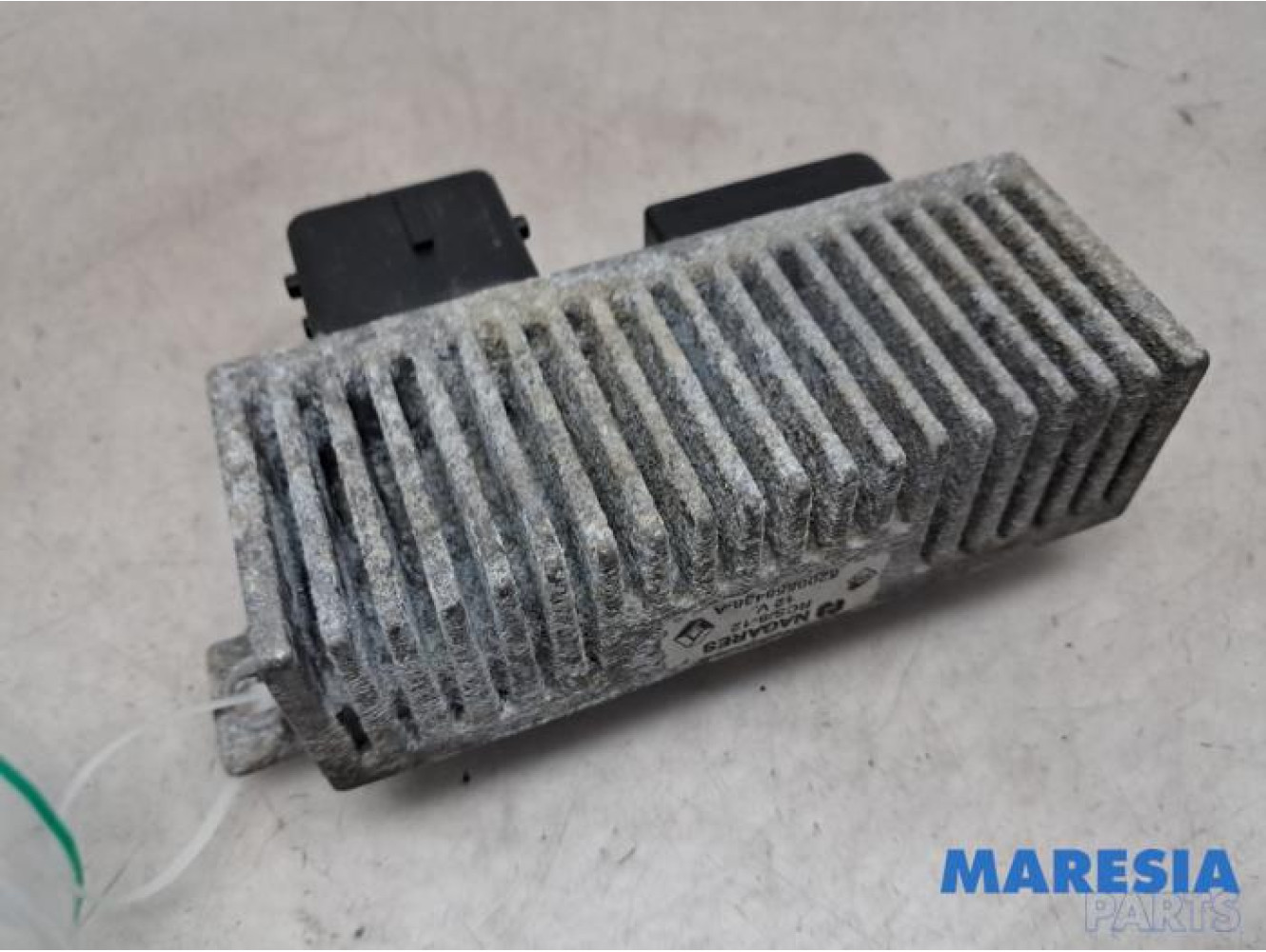 Renault - Megane - Glow plug relay