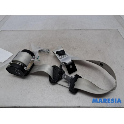 Renault - Megane - Sicherheitsgurt links hinten