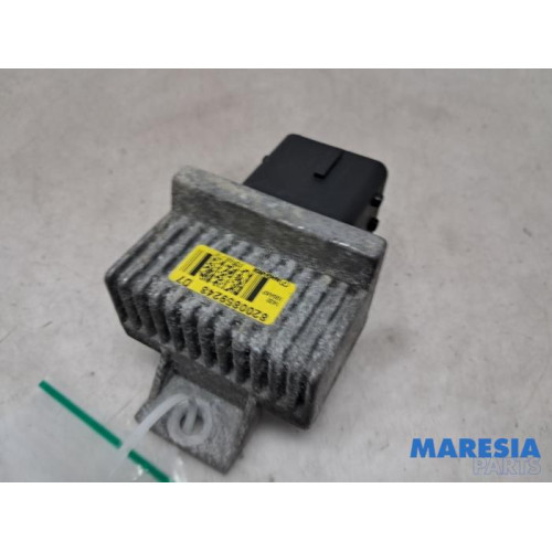 Renault - Megane - Glow plug relay