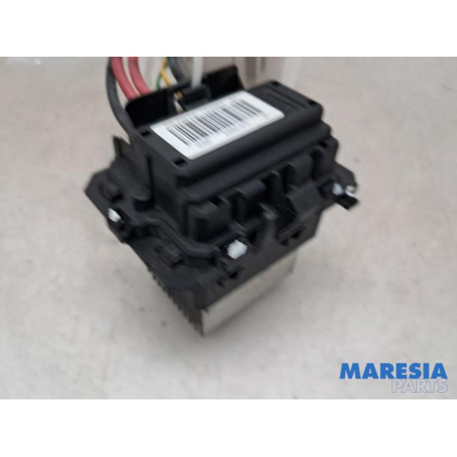 Renault - Megane - Heater resistor