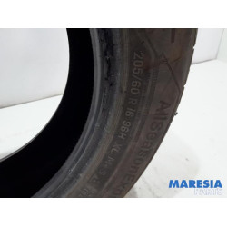 Opel - Combo - Tyre
