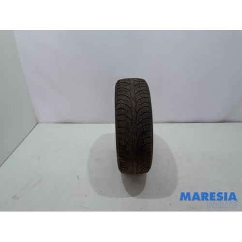 Opel - Combo - Tyre