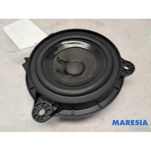 Renault - Megane - Speaker