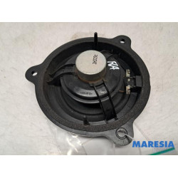 Renault - Megane - Speaker
