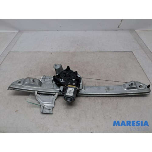 Peugeot - 2008 - Window mechanism 4-door, front right