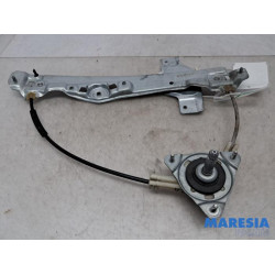 Peugeot - 2008 - Rear door window mechanism 4-door, right
