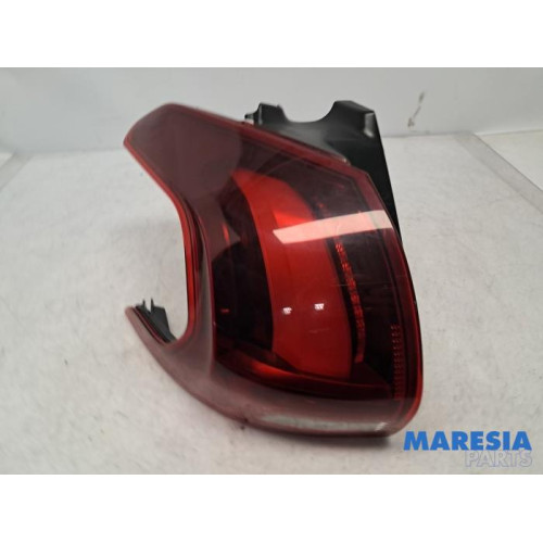 Peugeot - 2008 - Taillight, left