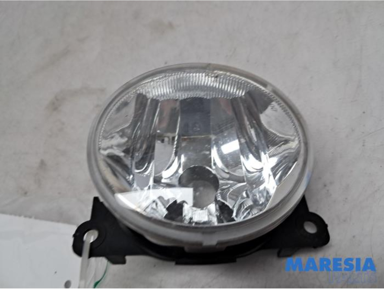 Peugeot - 2008 - Fog light, front right