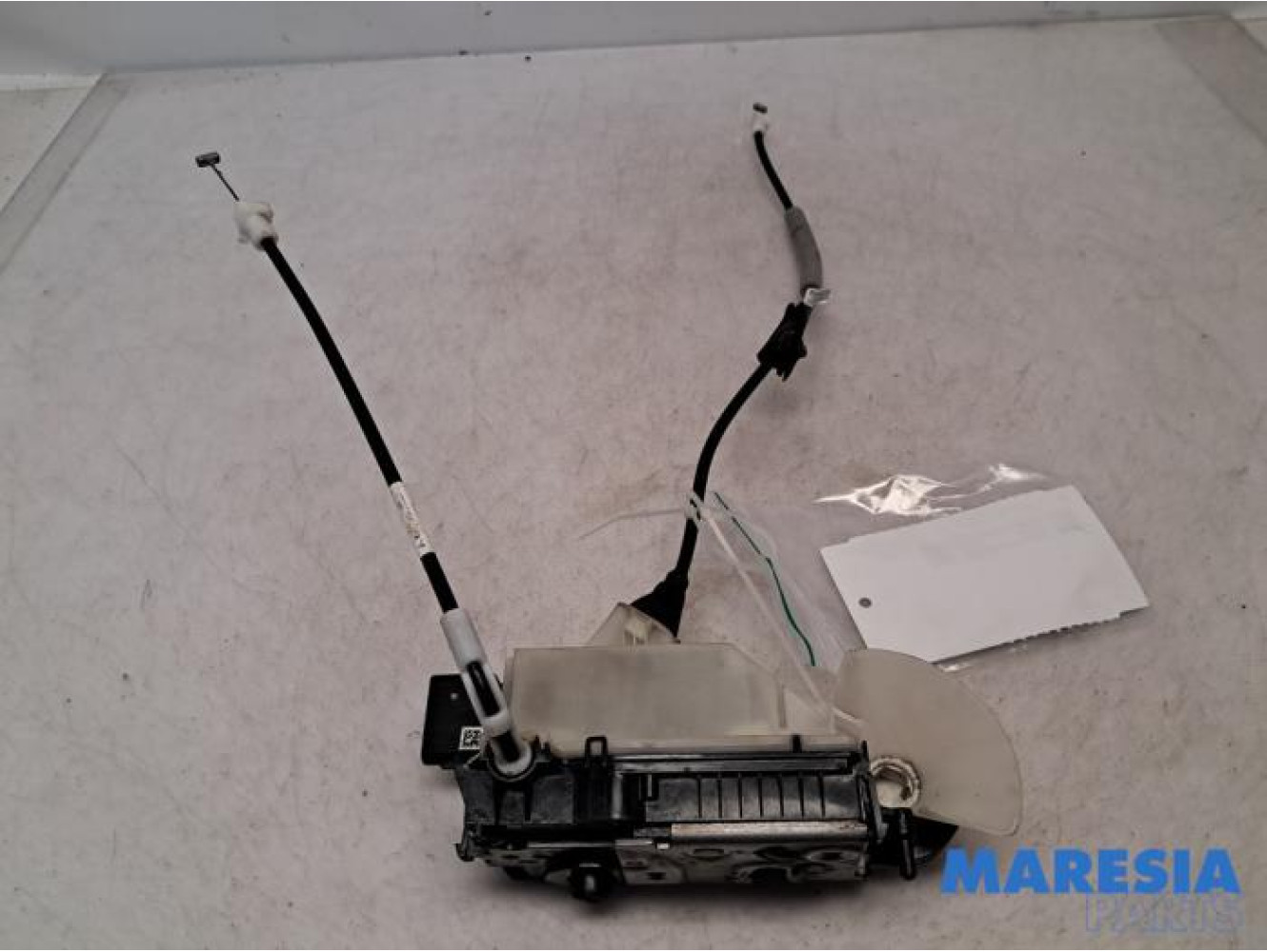 Peugeot - 2008 - Door lock mechanism 4-door, front left