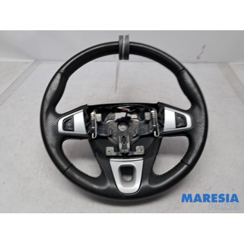 Renault - Megane - Steering wheel