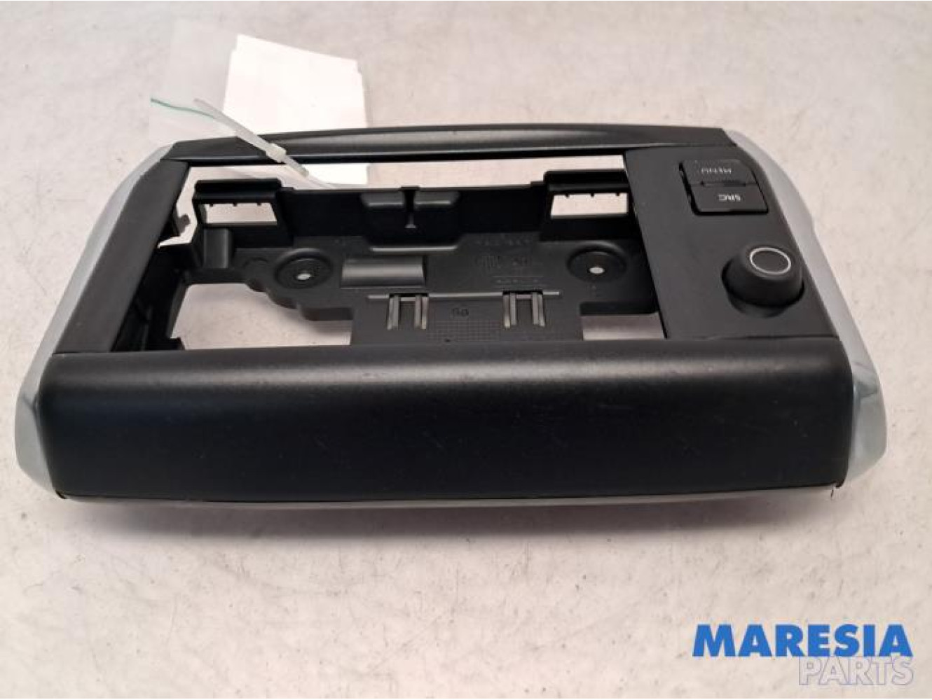 Peugeot - 2008 - Panneau de commandes navigation