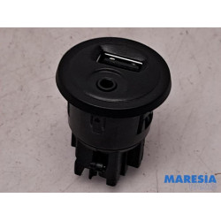 Peugeot - 2008 - Connexion USB