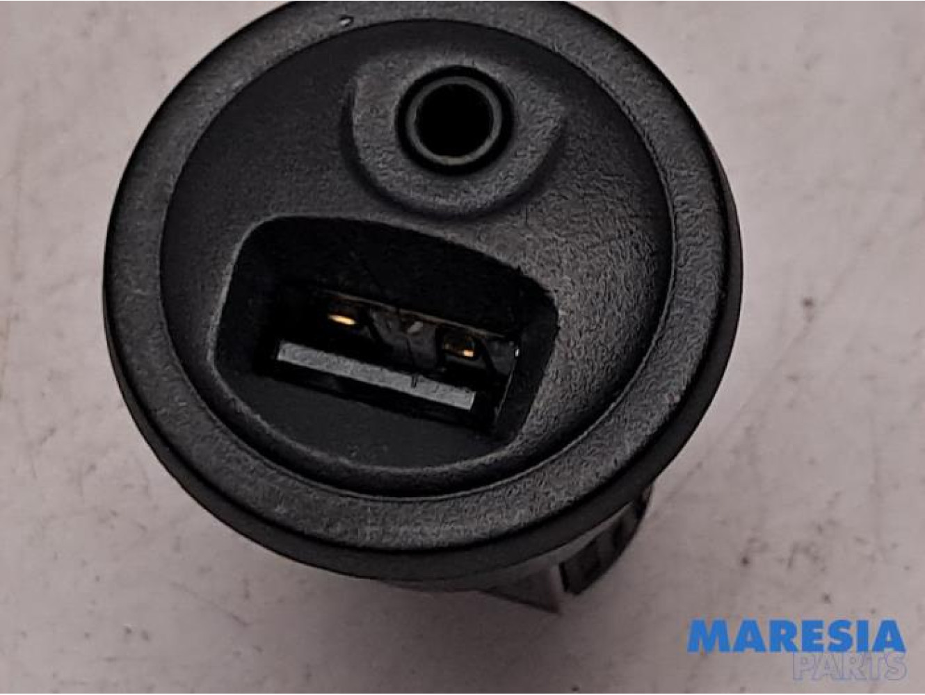 Peugeot - 2008 - Connexion USB