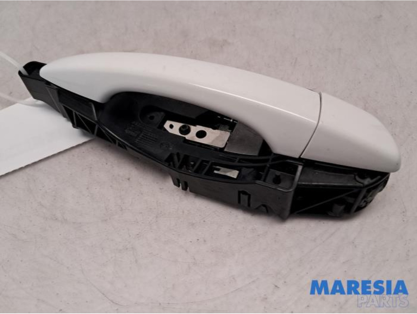 Peugeot - 5008 - Rear door handle 4-door, right