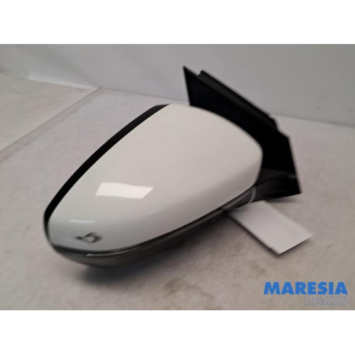 Peugeot - 5008 - Wing mirror, right