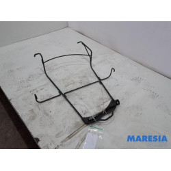 Peugeot - Partner - Spare wheel mechanism