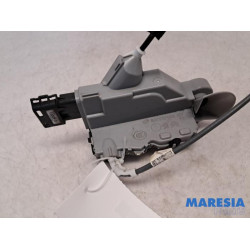 Peugeot - 5008 - Door lock mechanism 4-door, front left