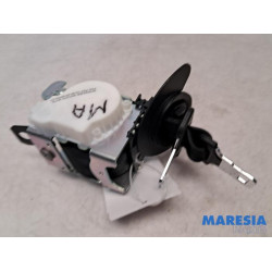 Peugeot - 5008 - Rear seatbelt, centre